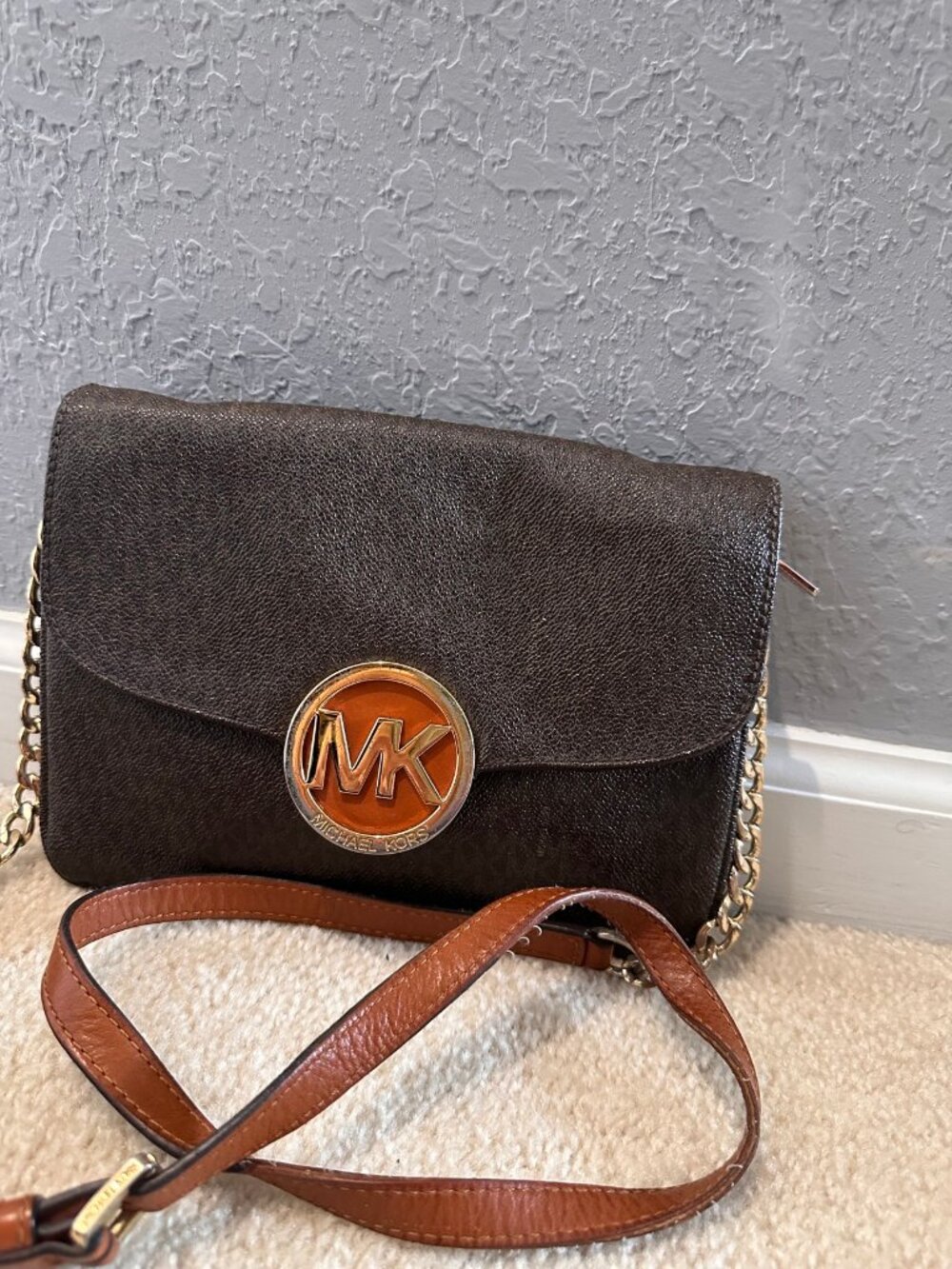 Michael Kors Fulton Crossbody Brown Signature Medallion USED